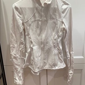 lululemon jacket!! In great condition